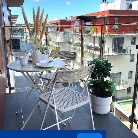 Yoisho Apartment Колобжег Екстериор снимка